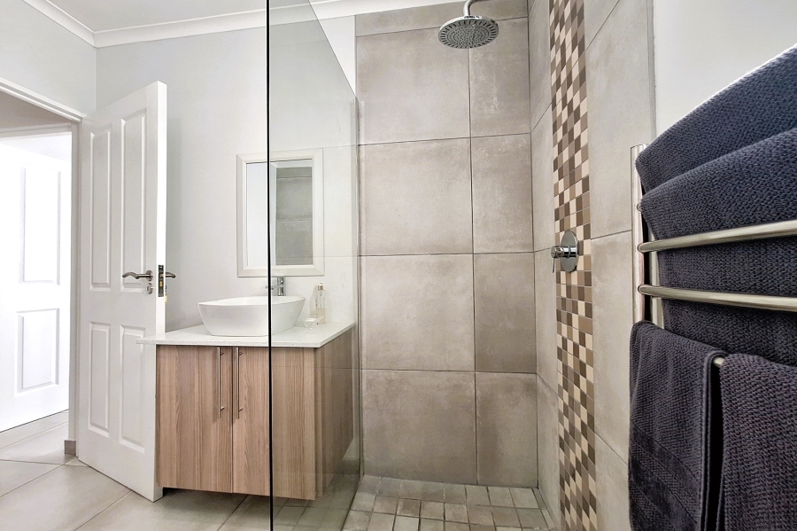 3 Bedroom Property for Sale in Lampiesbaai Western Cape